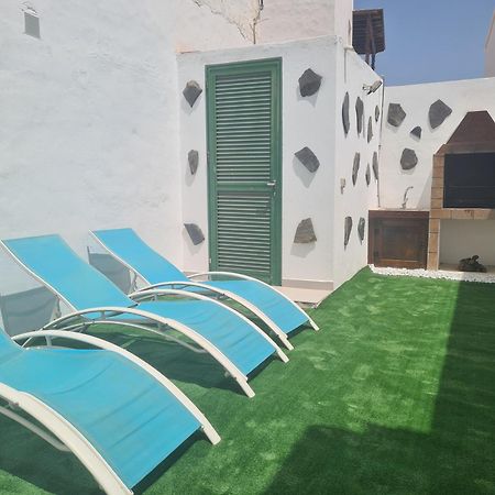 Apartamento Laina 蒂亚斯 外观 照片