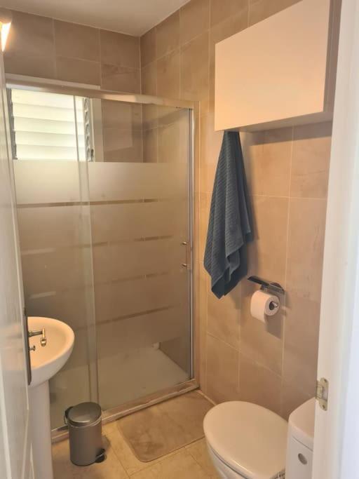 Apartamento Laina 蒂亚斯 外观 照片