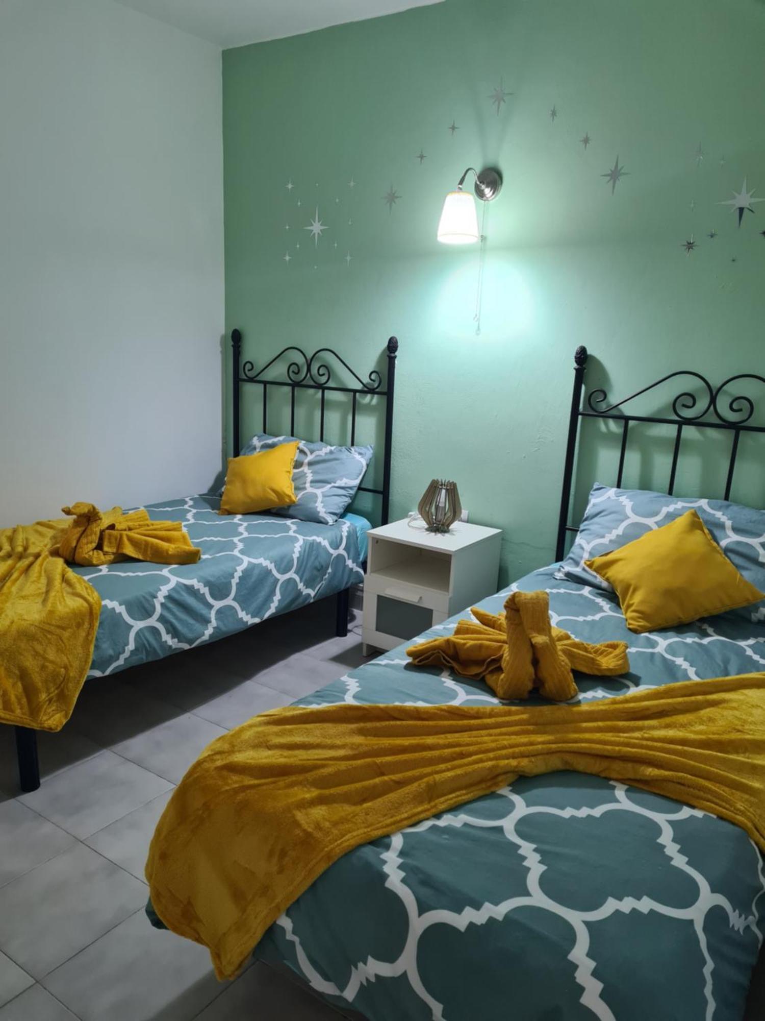 Apartamento Laina 蒂亚斯 外观 照片
